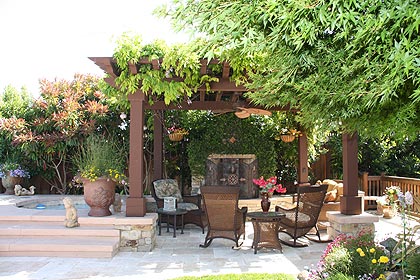 Spring Tour Showcases Unique Gardens Designed for Relaxing and Entertaining Spring Tour Showcases Unique Gardens Designed for Relaxing and Entertaining
