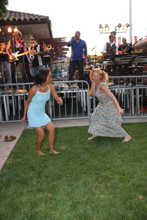 Silicon Valley Houserockers Rock Franklin Square Silicon Valley Houserockers Rock Franklin Square