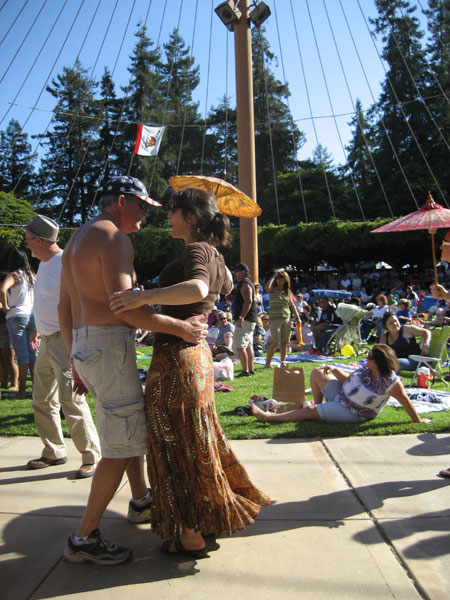 Uncorking Fun in the Sun at 31st Art and Wine Festival Uncorking Fun in the Sun at 31st Art and Wine Festival