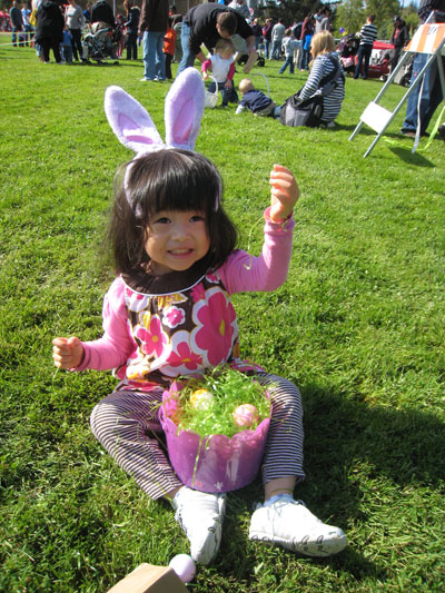 Families Come Out for City Egg Hunt Families Come Out for City Egg Hunt