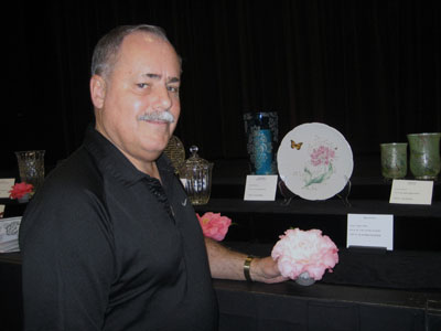 71st Camellia Show Popularizes Delicate-Looking but Hardy Beauties 71st Camellia Show Popularizes Delicate-Looking but Hardy Beauties