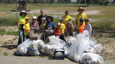 Cub Scouts from Santa Clara Pack 32 and Brownies from Troop 60650 Participate in National River Cleanup Day Cub Scouts from Santa Clara Pack 32 and Brownies from Troop 60650 Participate in National River Cleanup Day