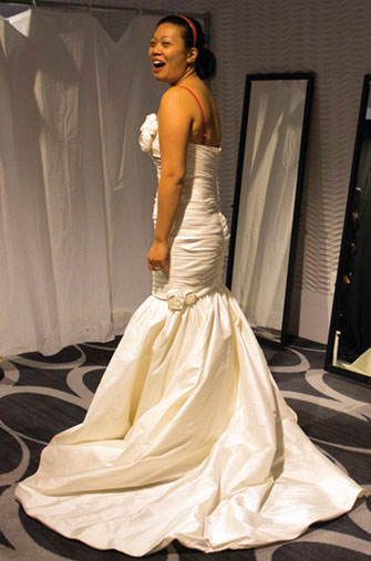 Brides Buy to Benefit Breast Cancer Organization Brides Buy to Benefit Breast Cancer Organization