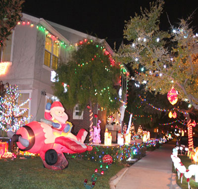 Winning Holiday Home Decorations Light Up Community Winning Holiday Home Decorations Light Up Community