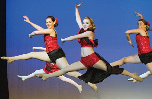 Talented Santa Clarans Compete for Coveted Prize Money Talented Santa Clarans Compete for Coveted Prize Money