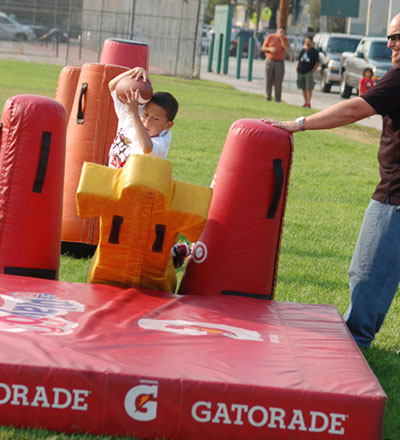 Santa Clara Lions and 49ers Host Gatorade Junior Training Camp Santa Clara Lions and 49ers Host Gatorade Junior Training Camp