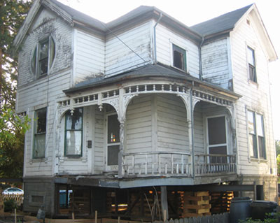 Harrison St. House Controversy Spurs New Push for Historical Preservation Ordinance Harrison St. House Controversy Spurs New Push for Historical Preservation Ordinance
