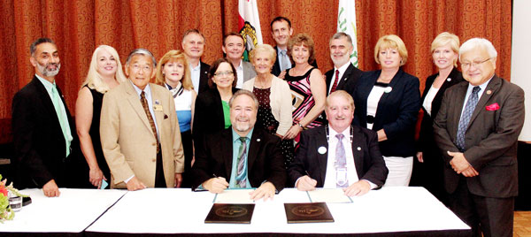 Mayors Sign MOU to Make Sister City Relationship Official Mayors Sign MOU to Make Sister City Relationship Official