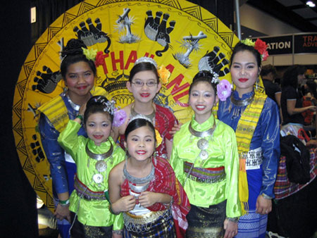 Adventure Seekers Flock to Travel Show Adventure Seekers Flock to Travel Show