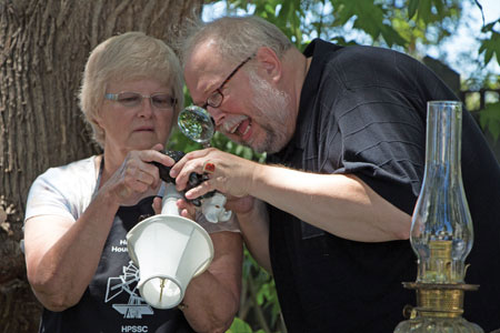 Annual Appraisal Show Astonishes Antique-Lovers Annual Appraisal Show Astonishes Antique-Lovers