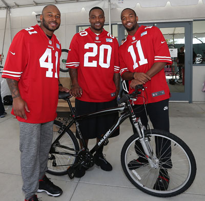 49ers Help Build Bikes for Children 49ers Help Build Bikes for Children
