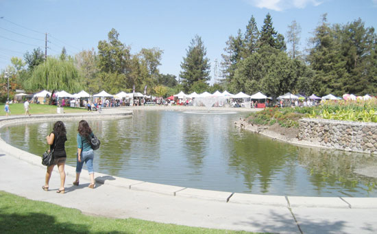34th Santa Clara Art & Wine Festival a Success Thanks to Volunteers 34th Santa Clara Art & Wine Festival a Success Thanks to Volunteers