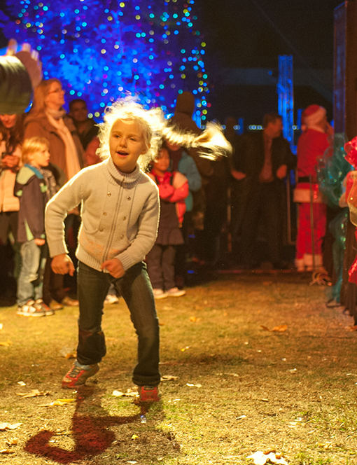Holiday Tree Lighting - Super Style Holiday Tree Lighting - Super Style