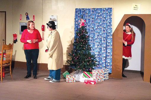 The Christmas Mouse Brings Holiday Cheer to Santa Clara The Christmas Mouse Brings Holiday Cheer to Santa Clara