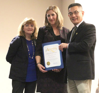 Love our Library Lollapalooza Honors Lisa Gillmor Love our Library Lollapalooza Honors Lisa Gillmor