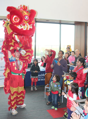 Northside Library Drums in Lunar New Year Northside Library Drums in Lunar New Year