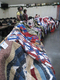 Blue Star Moms Award 28 Quilts of Valor Blue Star Moms Award 28 Quilts of Valor