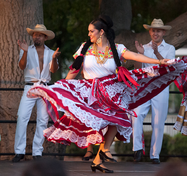 Ballet Folklorico Mexicano Fuego Nuevo Ballet Folklorico Mexicano Fuego Nuevo