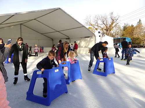 Ice Skating Returns to Central Park Ice Skating Returns to Central Park