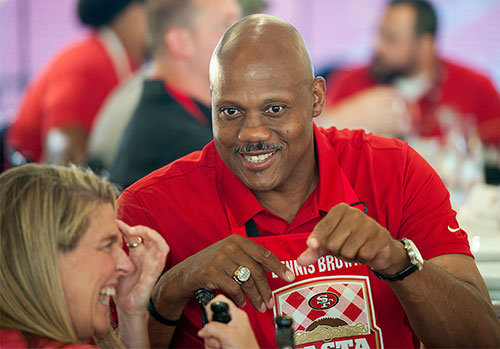 49ers Kick Off Season With Annual Pasta Bowl Charity Dinner